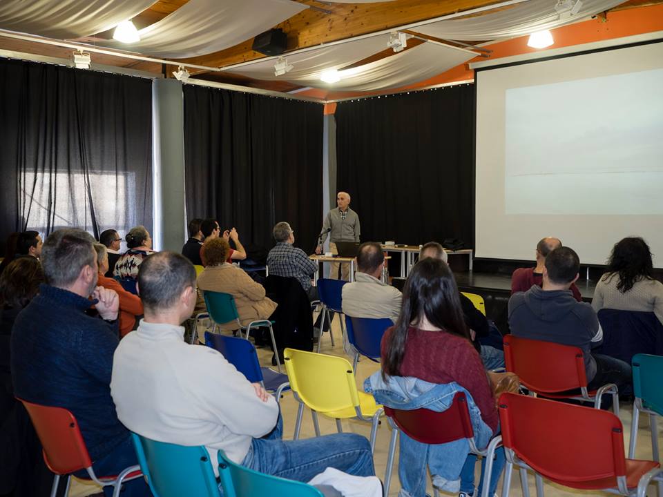 Fotografía en la charla Buscando Emociones