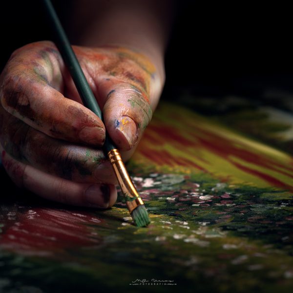 "Mano de pintor", de Mª José Urios
